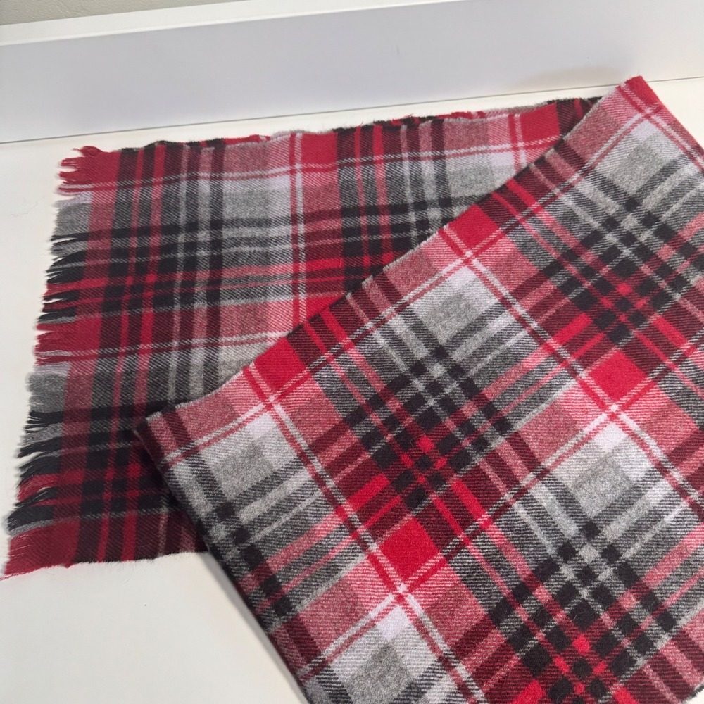 J Crew Buffalo Plaid Scarf Wool Alpaca Red Black Gray Fringe Cabin‎ Cozy Rustic